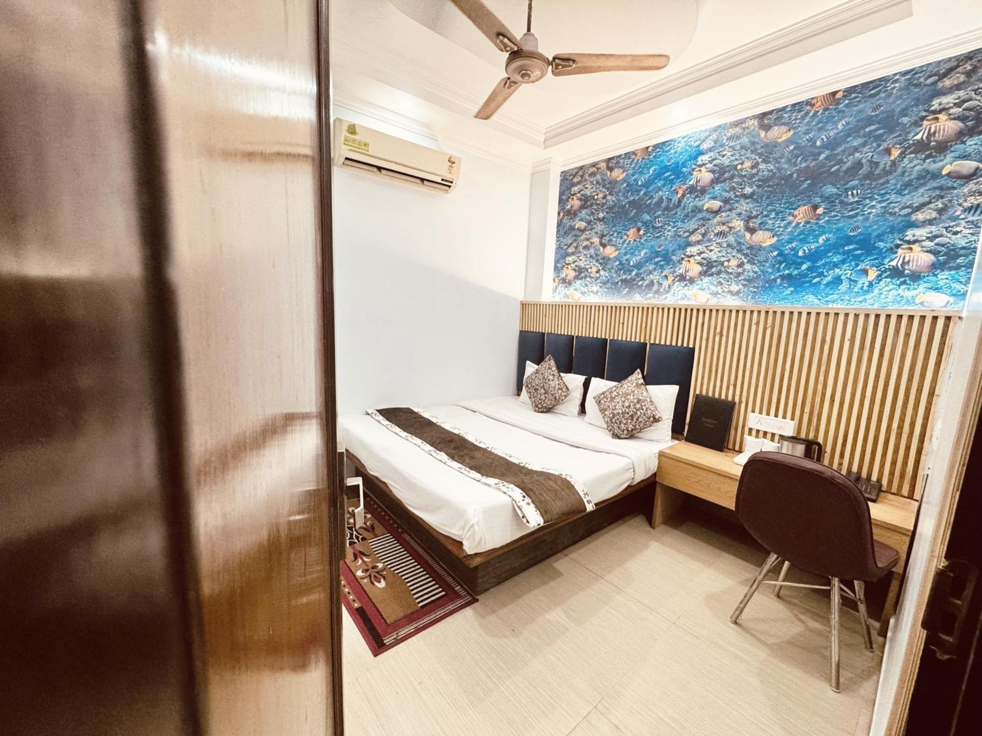 Hotel Jai Balaji, Paharganj, New Delhi Railway Station Exterior foto