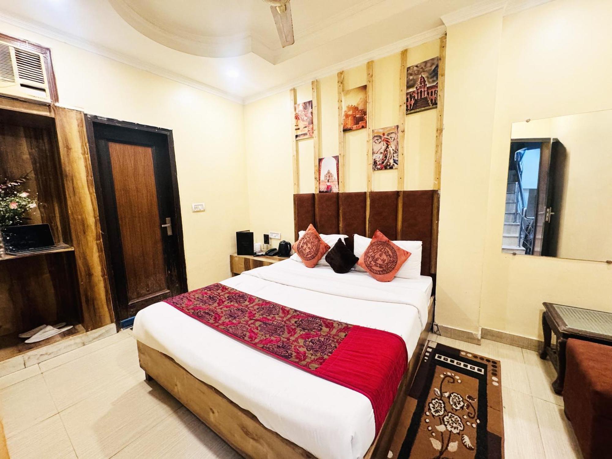 Hotel Jai Balaji, Paharganj, New Delhi Railway Station Exterior foto