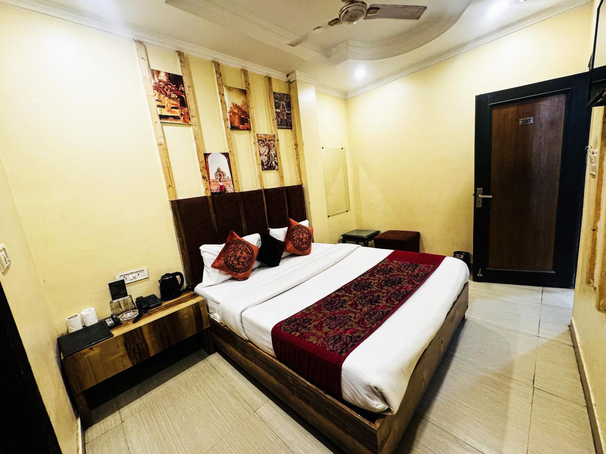 Hotel Jai Balaji, Paharganj, New Delhi Railway Station Exterior foto